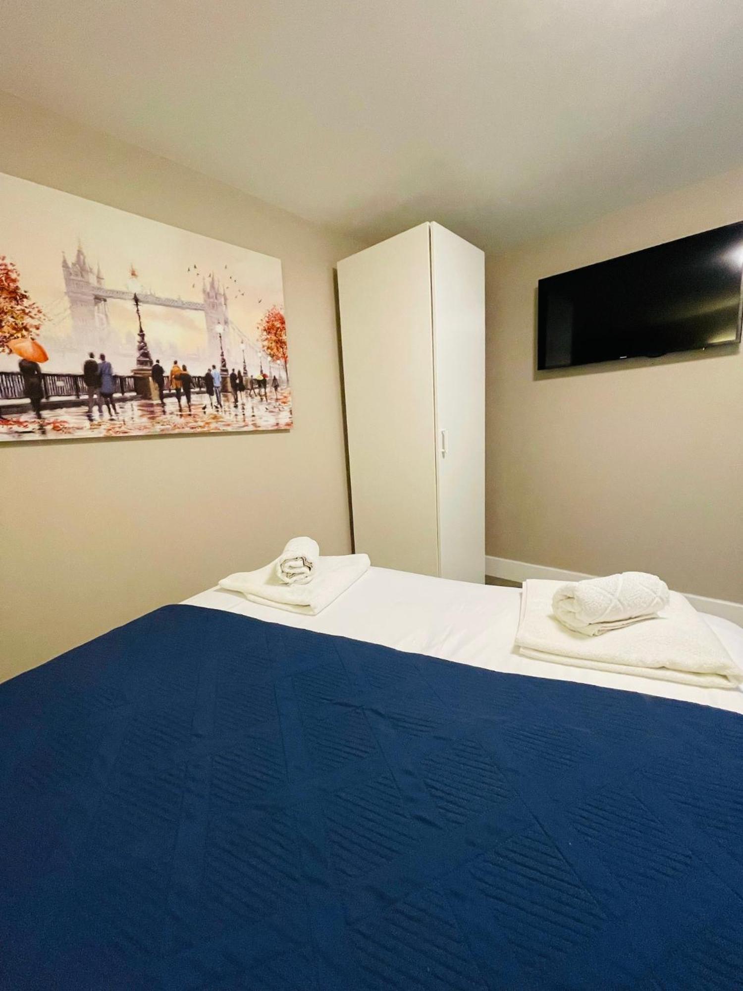 Paragraph Palmers 4* Palmers Green