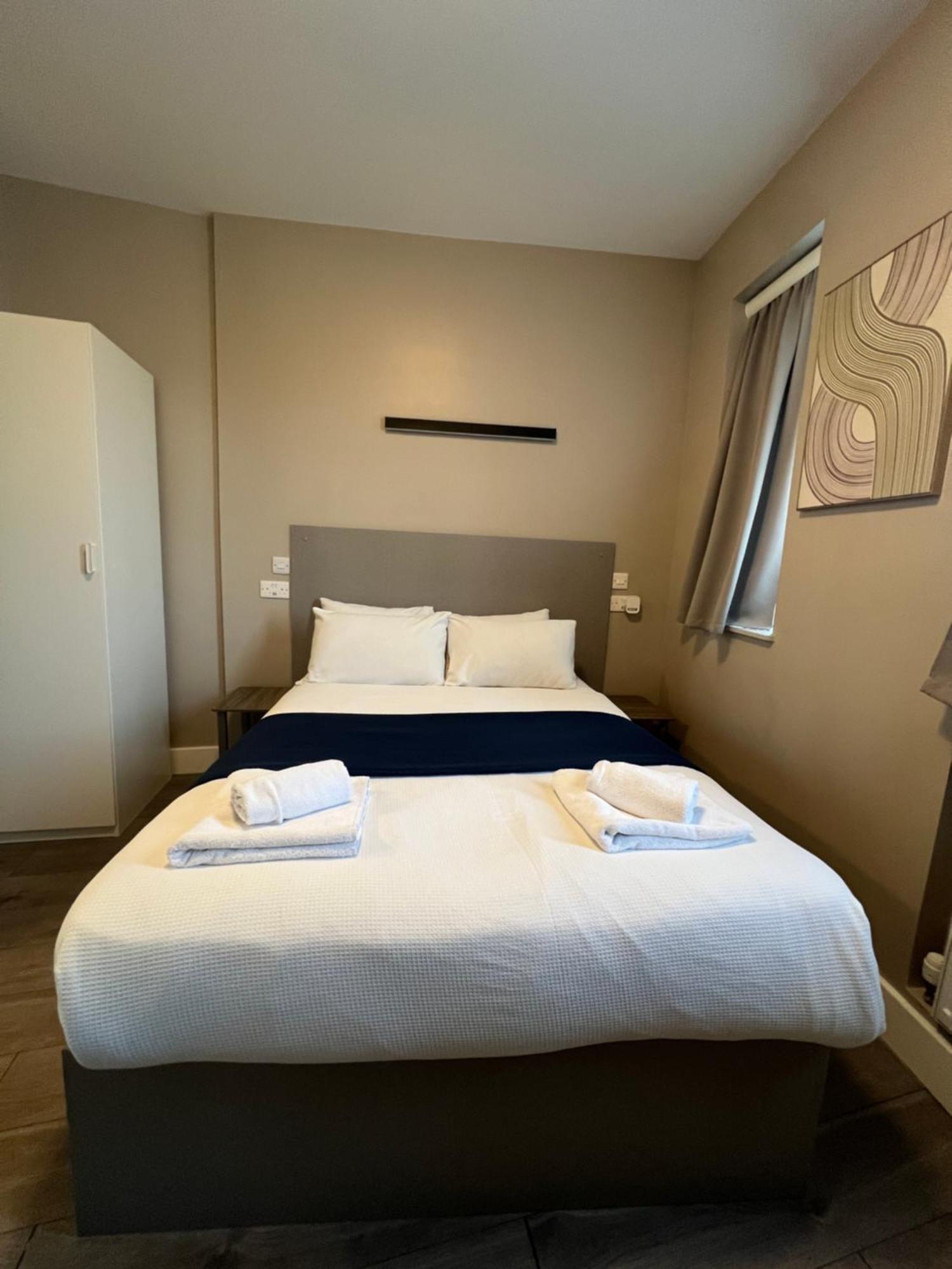 Hotel Paragraph Palmers Palmers Green