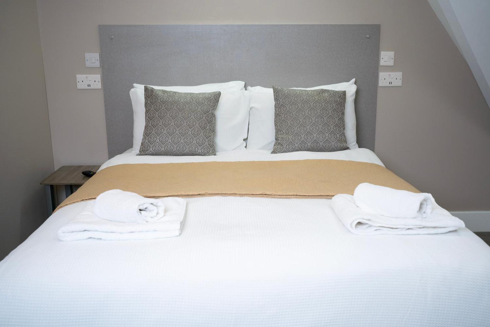 Paragraph Palmers Palmers Green