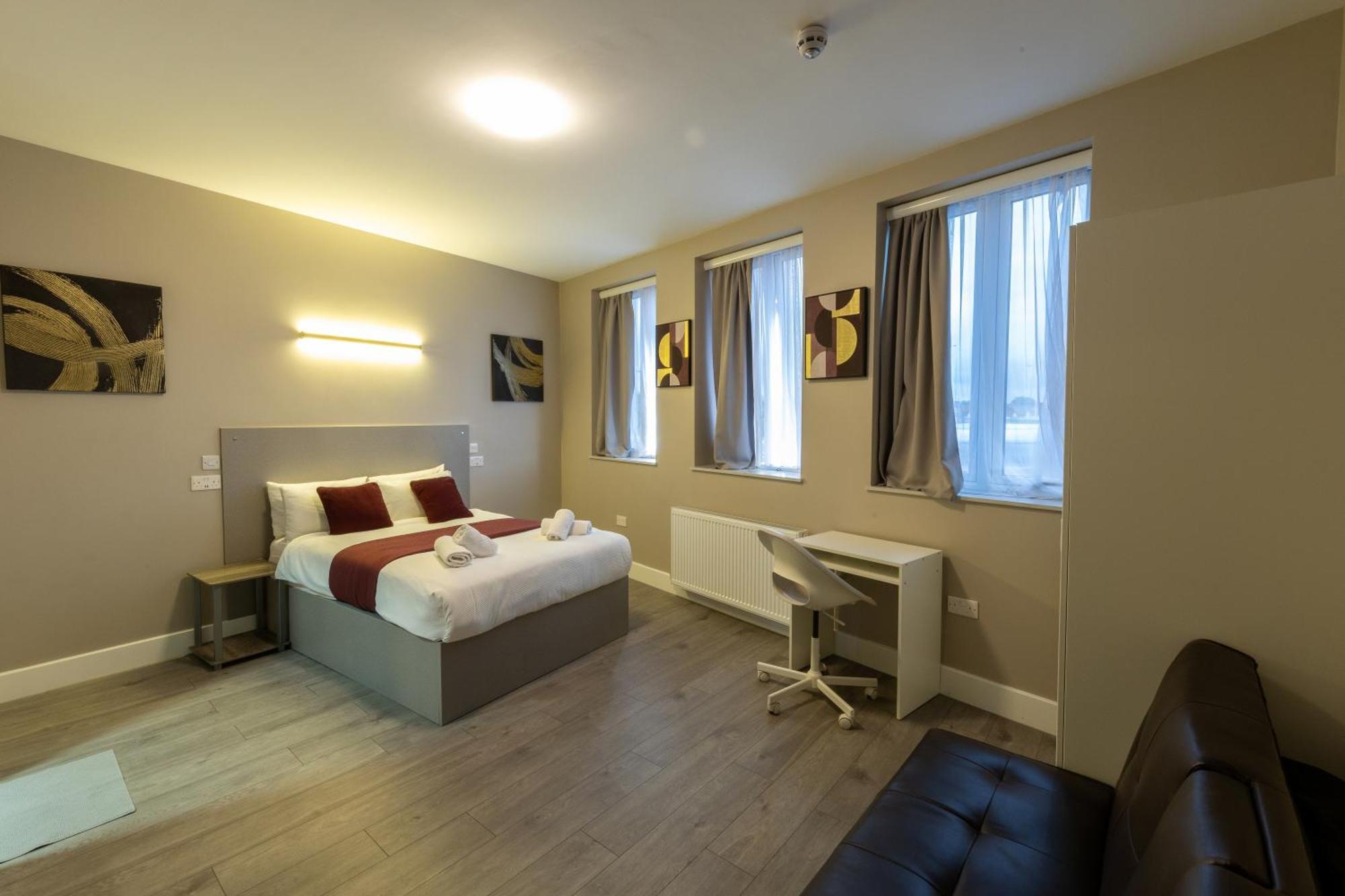 Hotel Paragraph Palmers