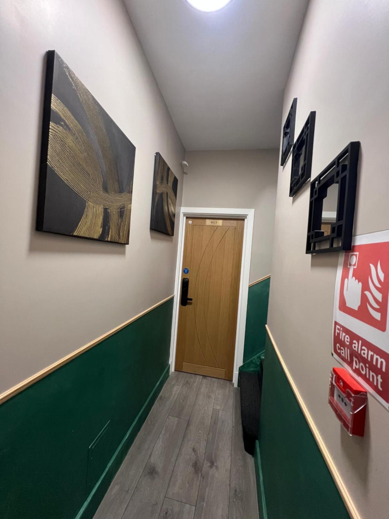 Paragraph Palmers 4* Palmers Green