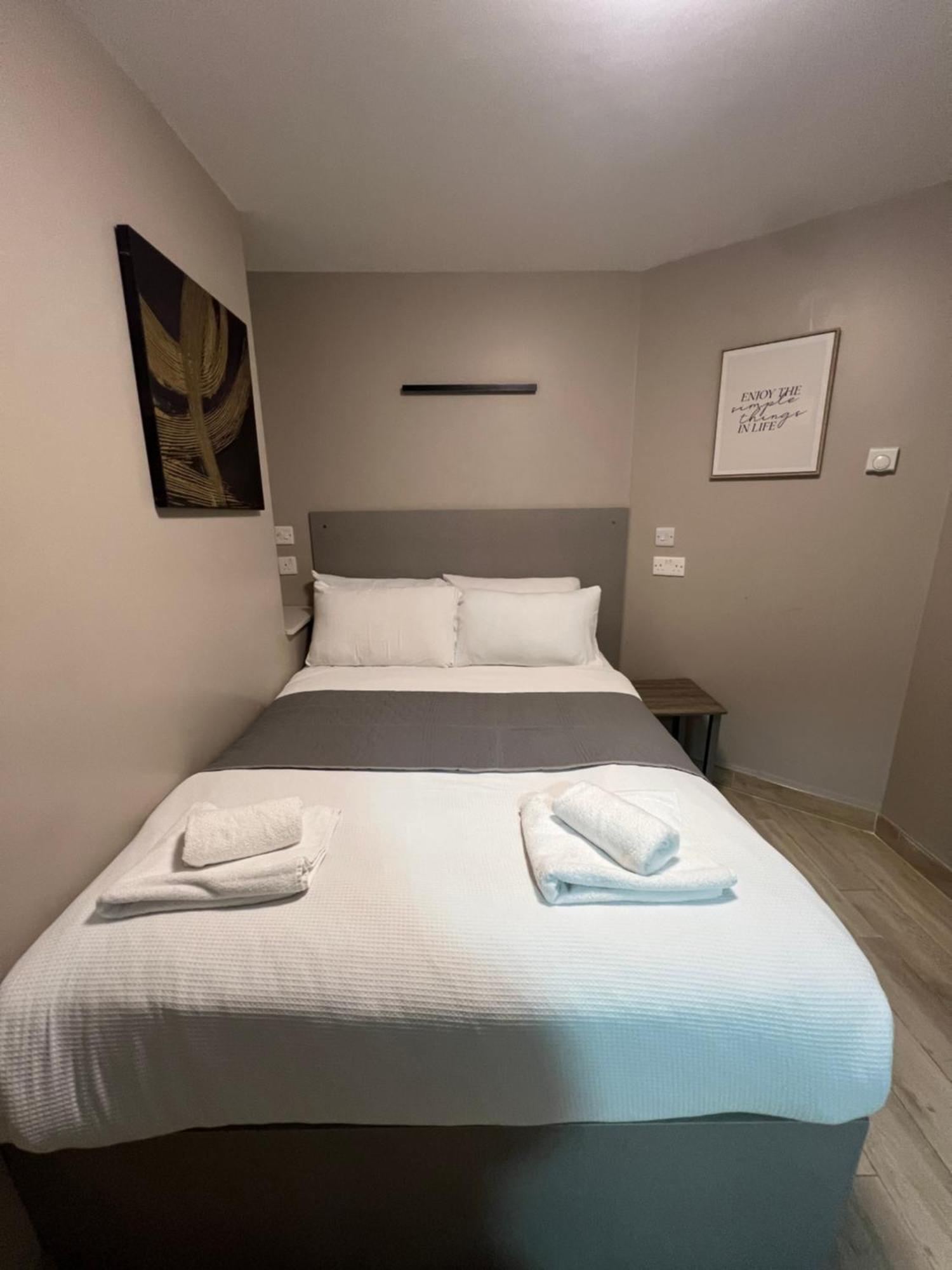 Paragraph Palmers Palmers Green