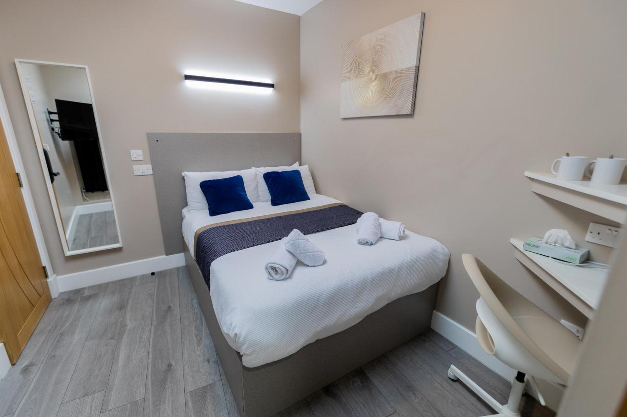 Paragraph Palmers 4* Palmers Green