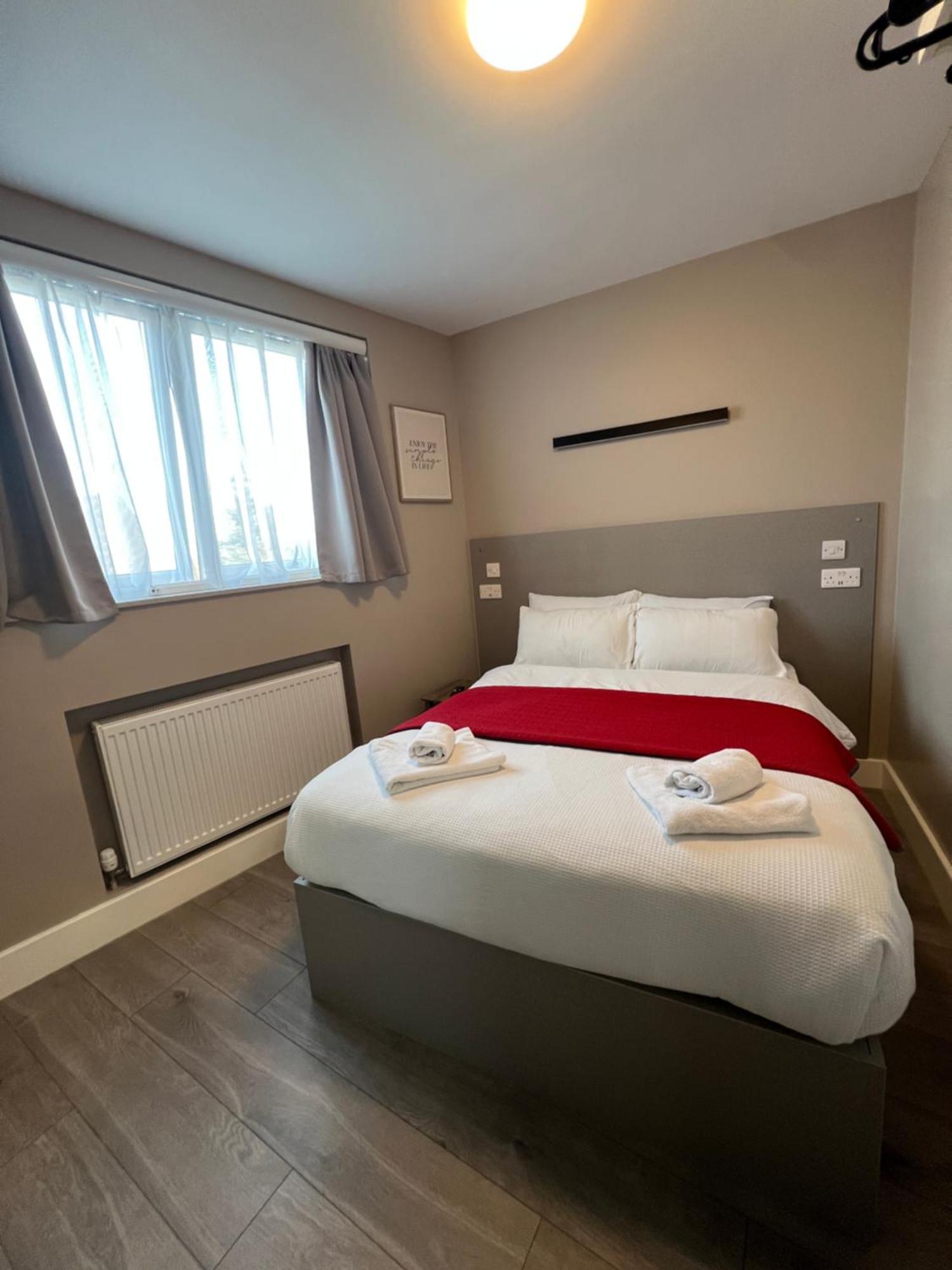Hotel Paragraph Palmers